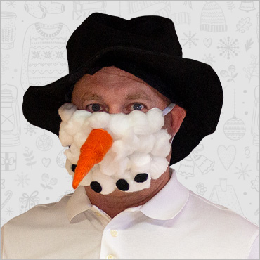 Rob Matlow wearing his holiday face mask